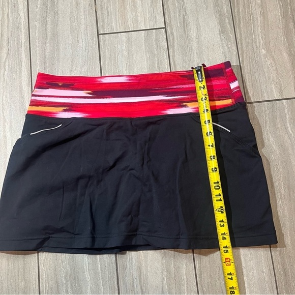 Athleta Skort Skirt Women L Black Tennis Running Reflective Pocket Relay Shorts - Picture 2 of 6